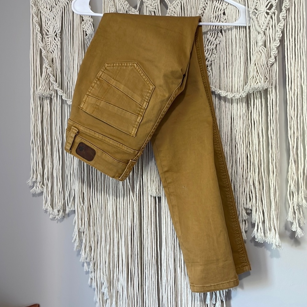 Skinny jeans